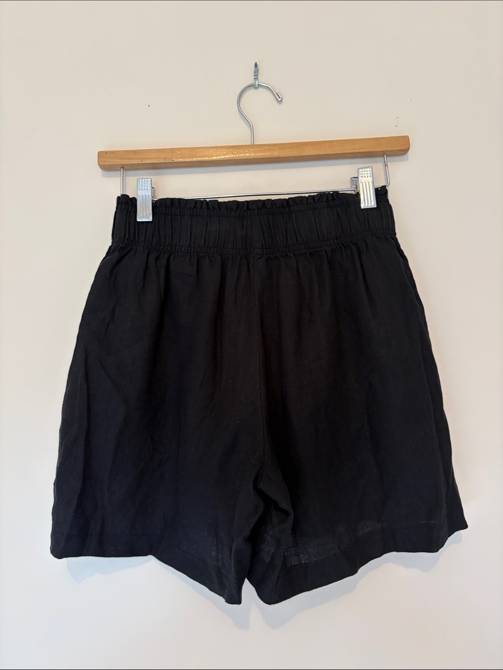 Quince 100% European Linen High Waisted Shorts Black Size XS - Picture 2 of 6